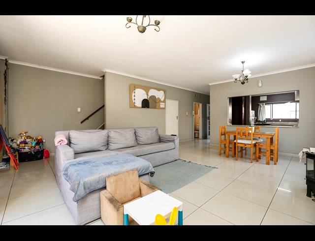 3 BEDROOM TOWNHOUSE FOR SALE IN MUSGRAVE